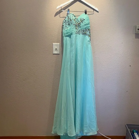 beige dress meaning Luxury Mint Green Satin Beaded Prom Dress with Slit Spaghetti Straps –  SERENE HILL